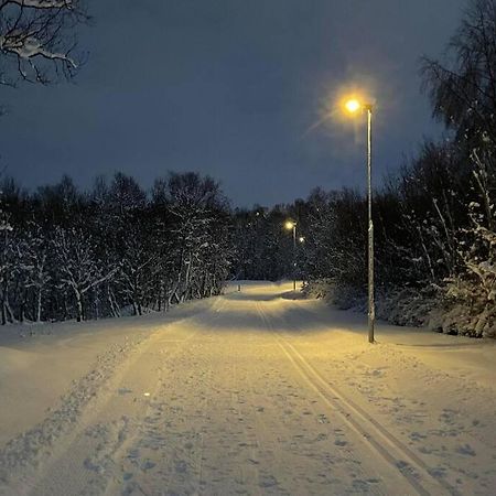 Ny Leilighet I Nytt Bygg I Naturskjonne Omgivelser! Тромсё Экстерьер фото